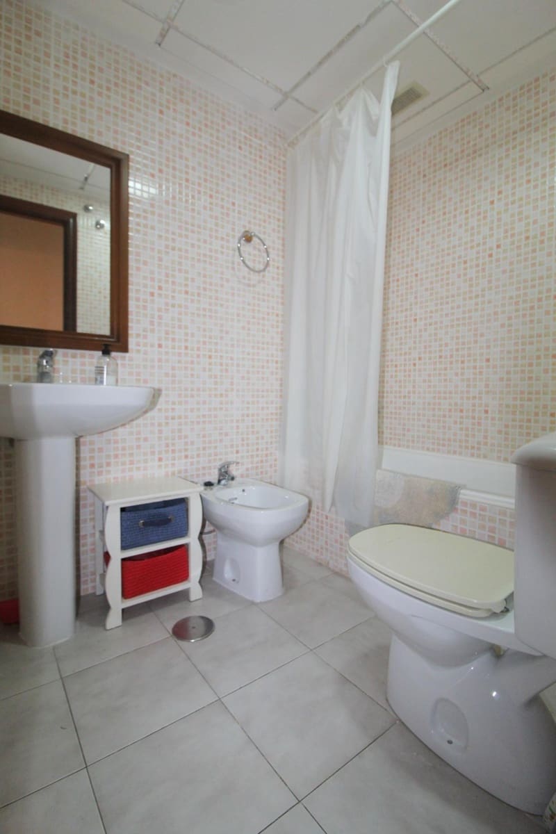 2 chambre Appartement à vendre à Torrevieja - 127 500 € (Ref: 9983683)
