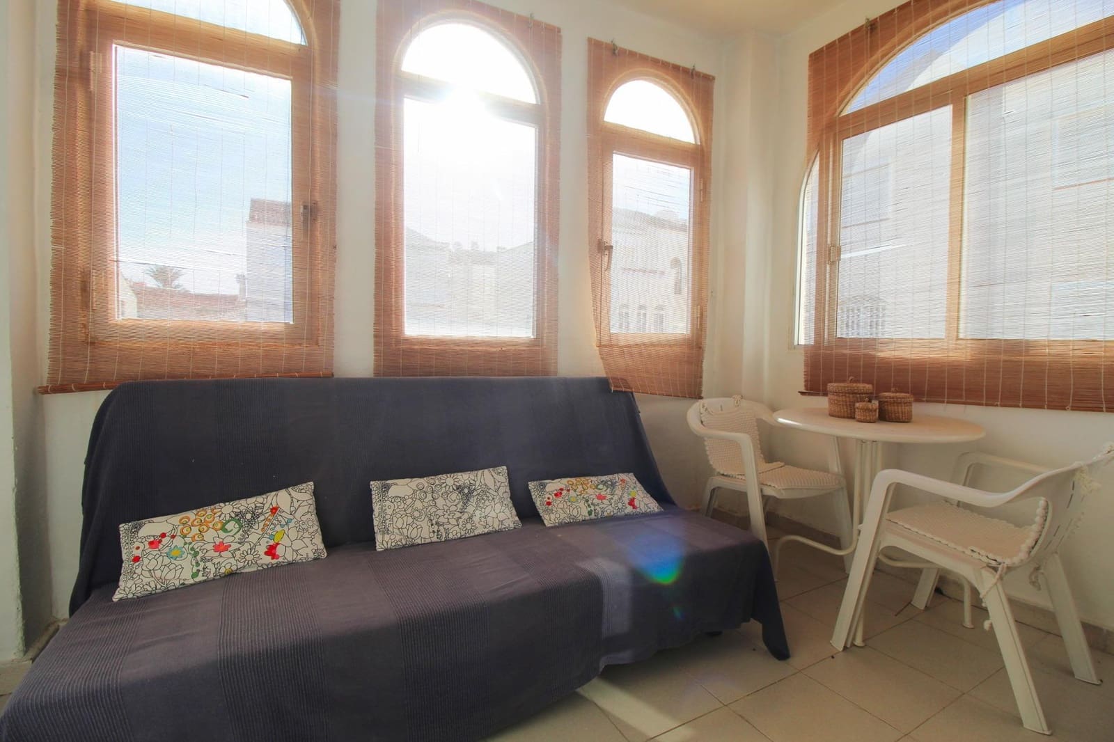 Lejlighed til salg i Torrevieja - € 98.000 (Ref: 9983685)