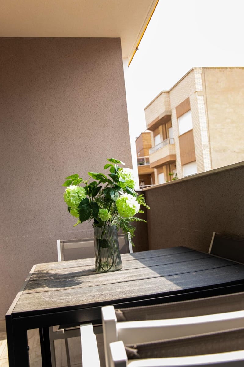 2 makuuhuone Huoneisto myytävänä paikassa Torrevieja - 269 990 € (Ref: 9983689)