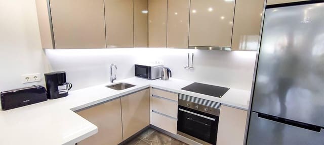 2 soverom Leilighet til salgs i Centro - Muelle Pesquero, Torrevieja - € 260 000 (Ref: 9983690)