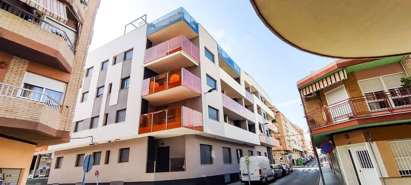 2 soverom Leilighet til salgs i Torrevieja - € 260 000 (Ref: 9983690)