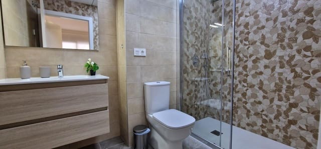2 soverom Leilighet til salgs i Centro - Muelle Pesquero, Torrevieja - € 260 000 (Ref: 9983690)