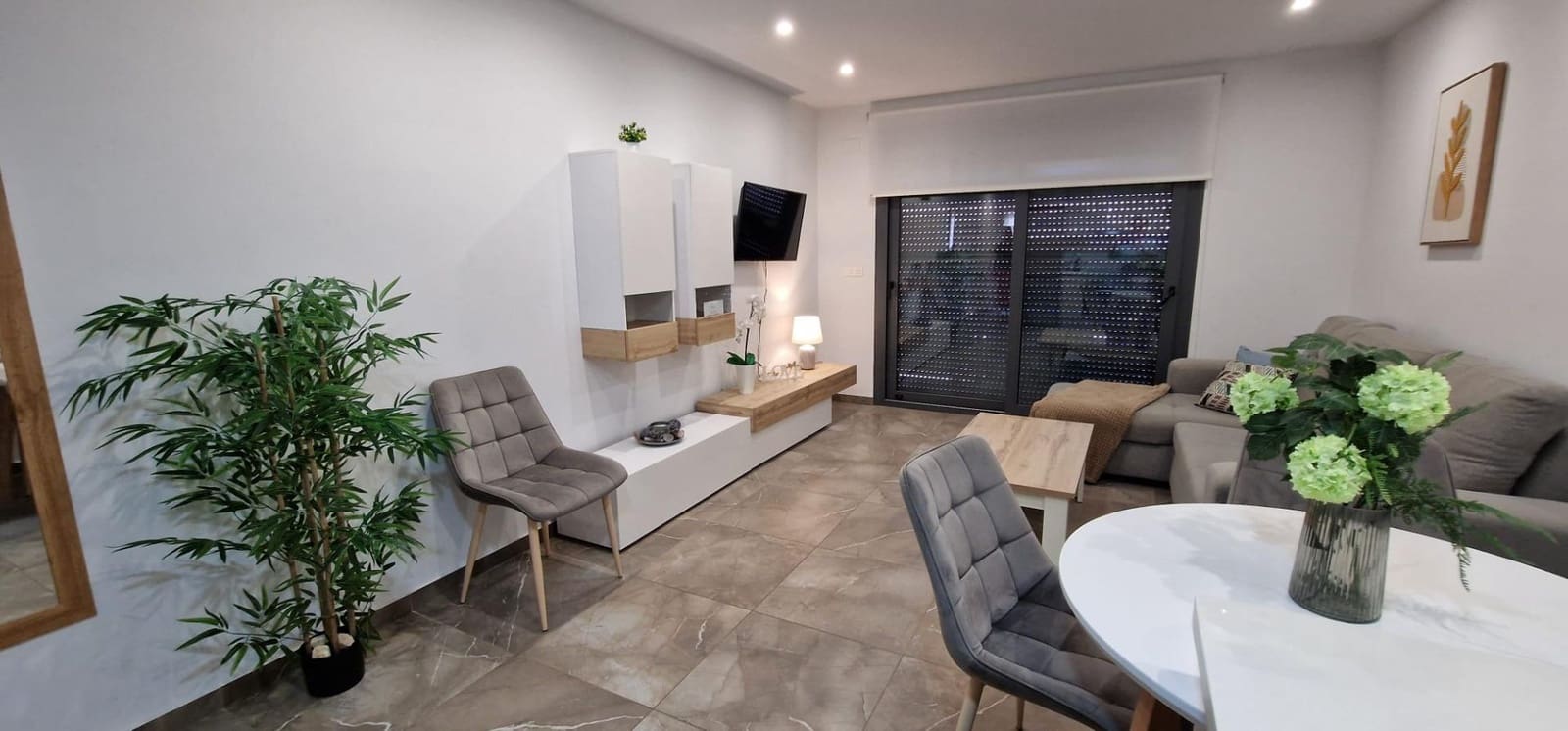 2 soverom Leilighet til salgs i Torrevieja - € 260 000 (Ref: 9983690)