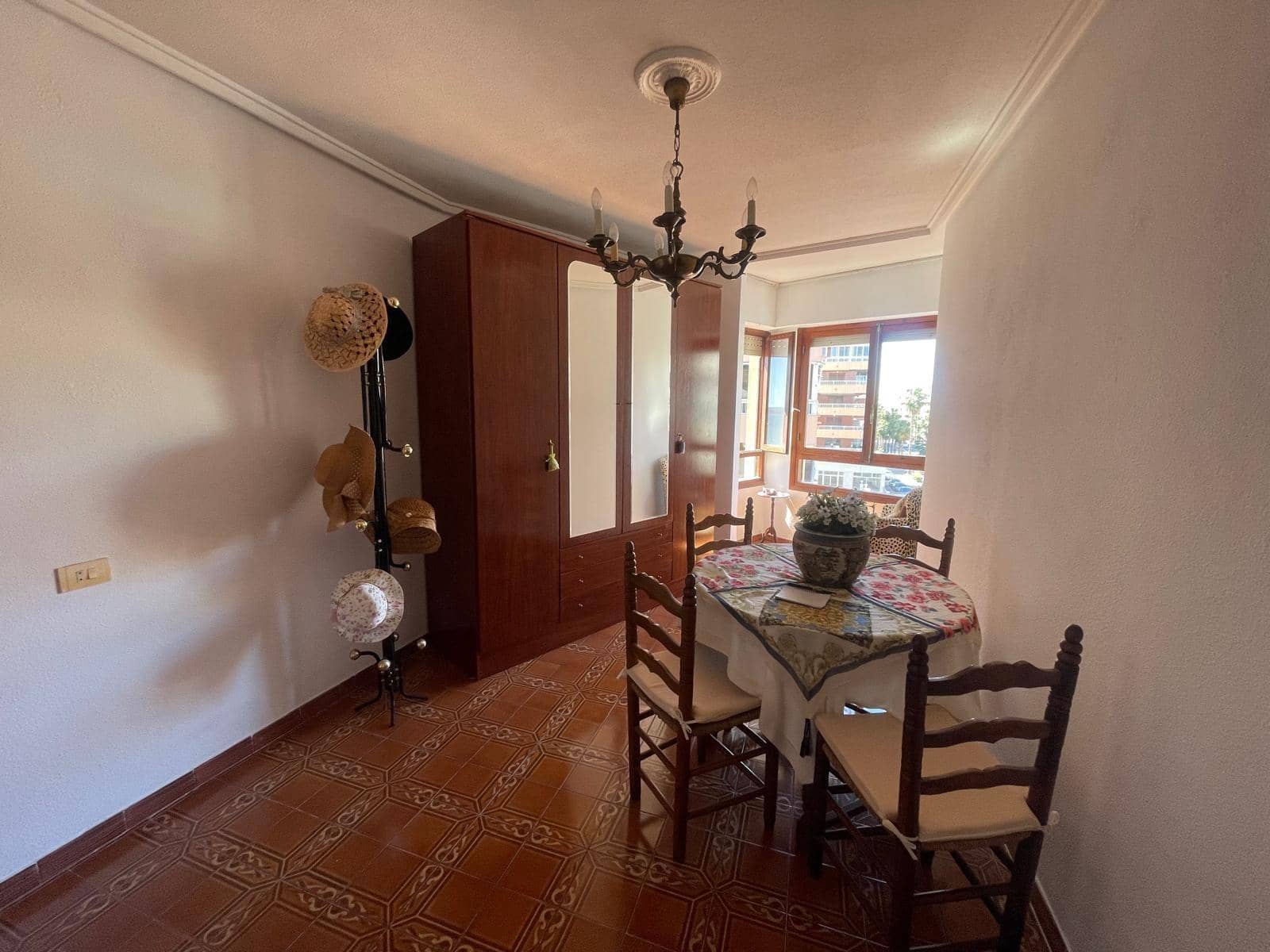 3 soverom Leilighet til salgs i Torrevieja - € 180 000 (Ref: 9983693)