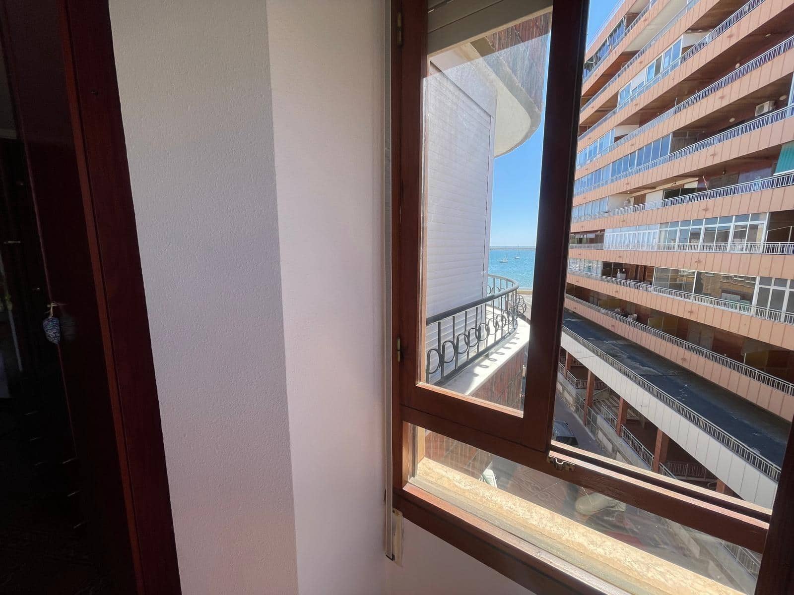 3 soverom Leilighet til salgs i Torrevieja - € 180 000 (Ref: 9983693)