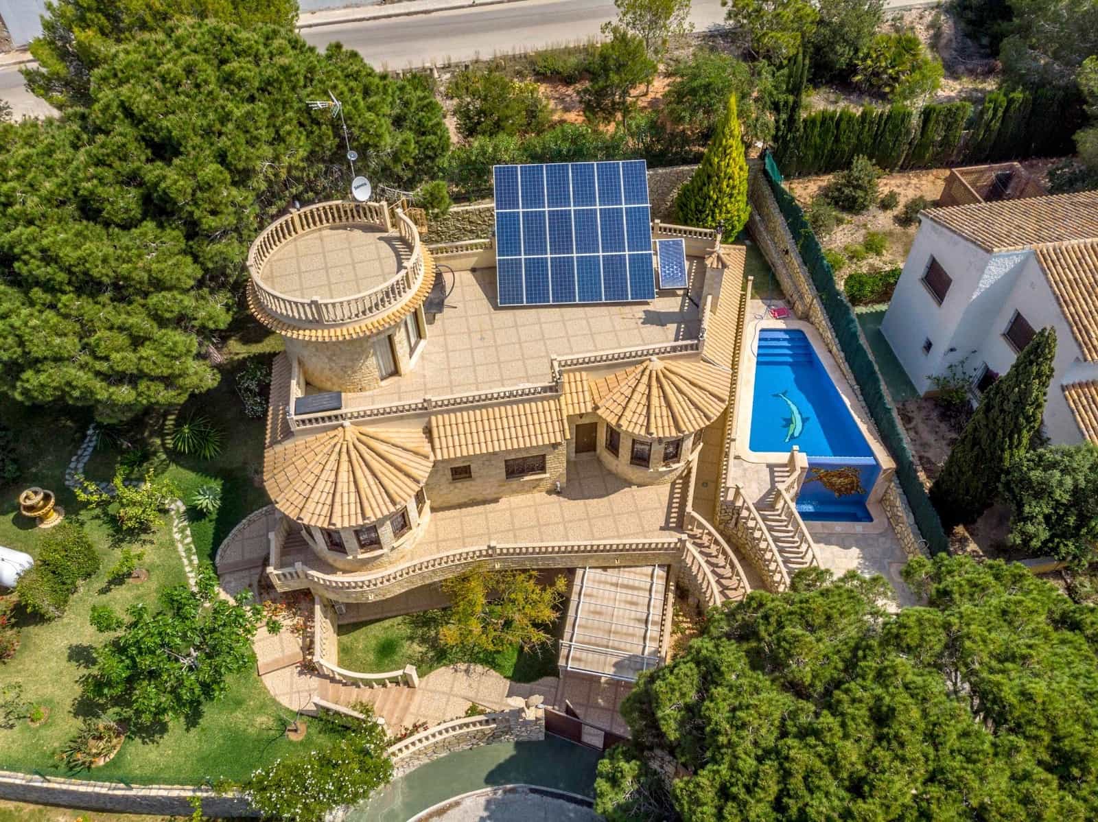 4 slaapkamer Villa te koop in Campoamor - € 1.600.000 (Ref: 9983696)