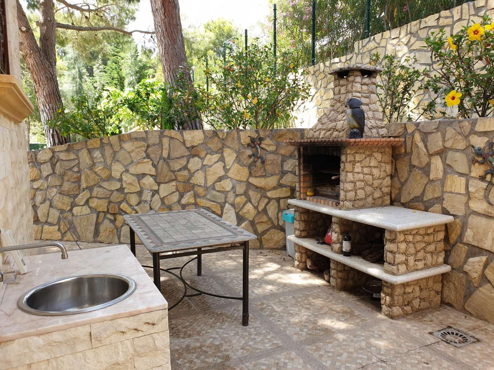 4 slaapkamer Villa te koop in Campoamor - € 1.600.000 (Ref: 9983696)