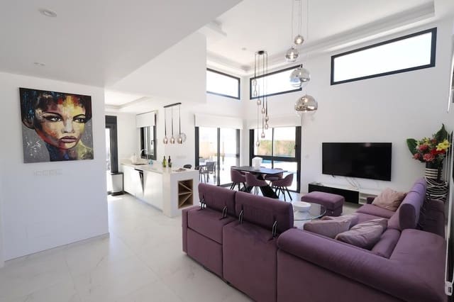 3 soveværelse Villa til salg i La Marquesa, Rojales - € 699.000 (Ref: 9983697)