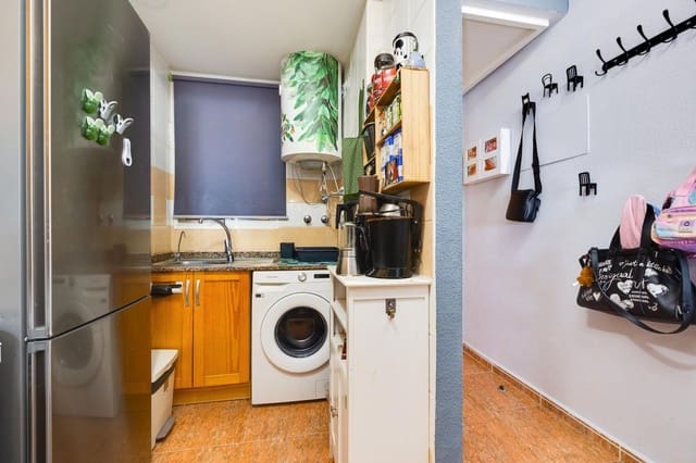 2 soveværelse Lejlighed til salg i Centro, Torrevieja - € 140.969 (Ref: 9983703)