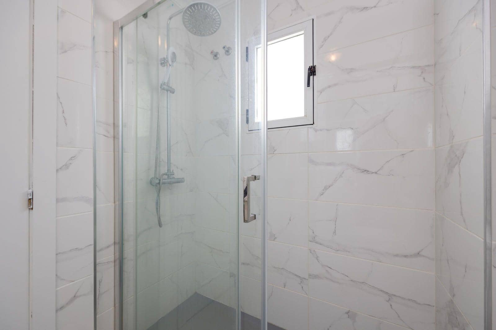2 soveværelse Penthouse til salg i Torrevieja - € 149.969 (Ref: 9983705)