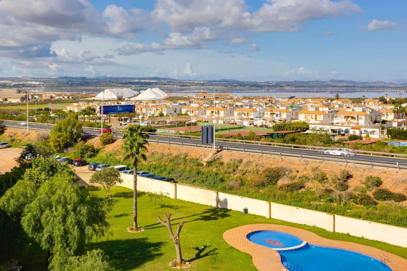 2 soveværelse Penthouse til salg i Torrevieja - € 149.969 (Ref: 9983705)