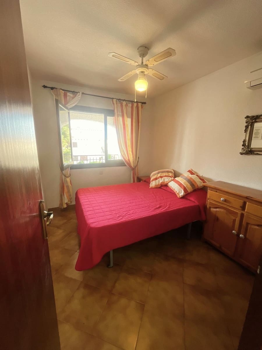 Apartamento de 2 habitaciones en Cabo Roig en venta - 205.000 € (Ref: 9983949)