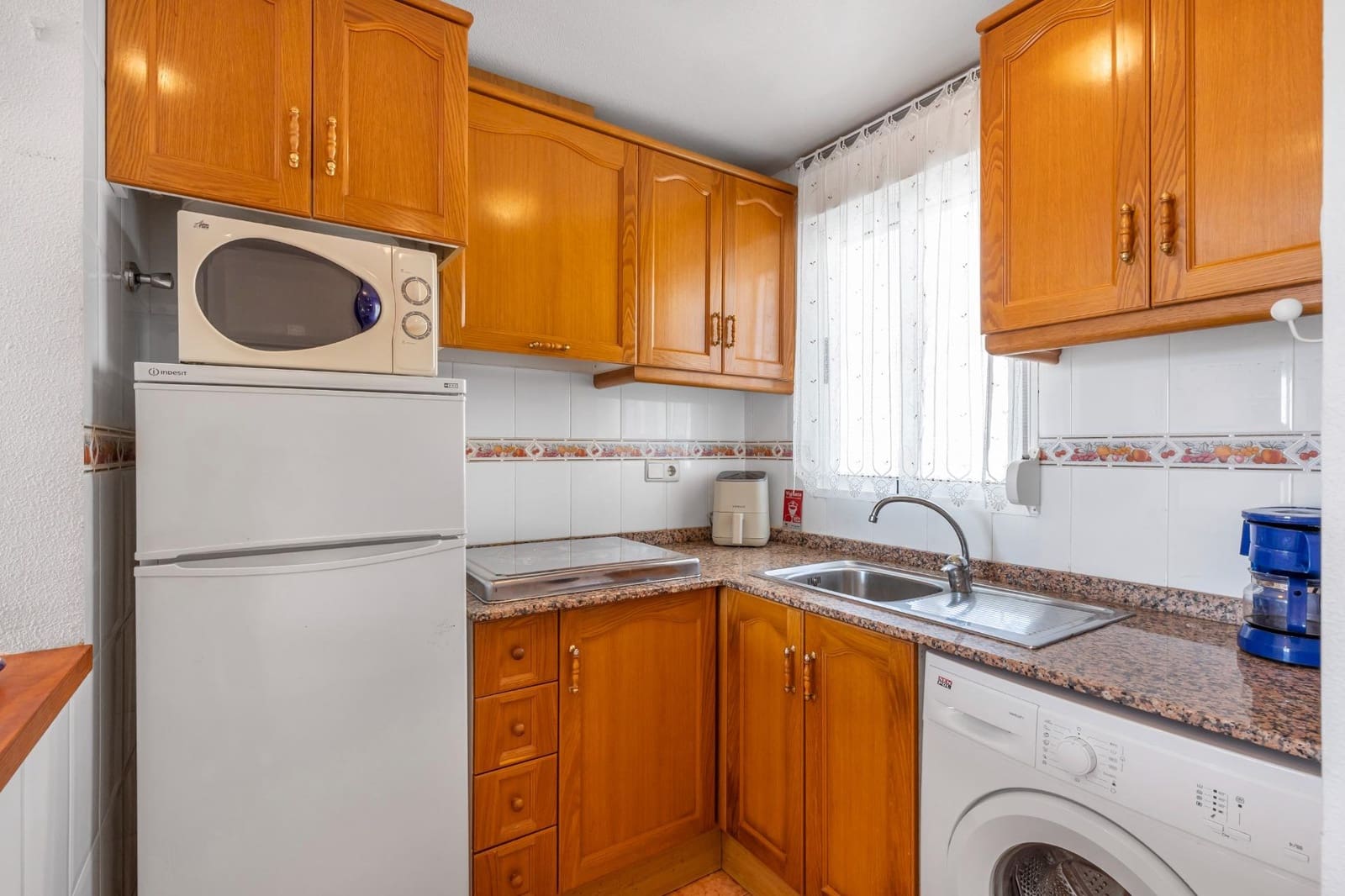 2 bedroom Apartment for sale in Torrevieja - € 134,900 (Ref: 9985120)