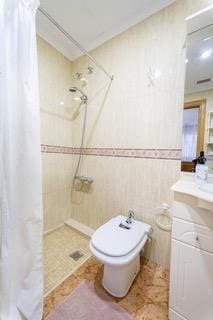 4 makuuhuone Huoneisto myytävänä paikassa Torrevieja - 235 000 € (Ref: 9985937)