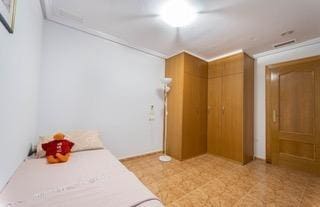 4 makuuhuone Huoneisto myytävänä paikassa Torrevieja - 235 000 € (Ref: 9985937)