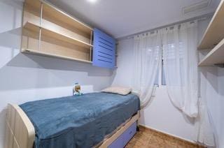 4 makuuhuone Huoneisto myytävänä paikassa Torrevieja - 235 000 € (Ref: 9985937)