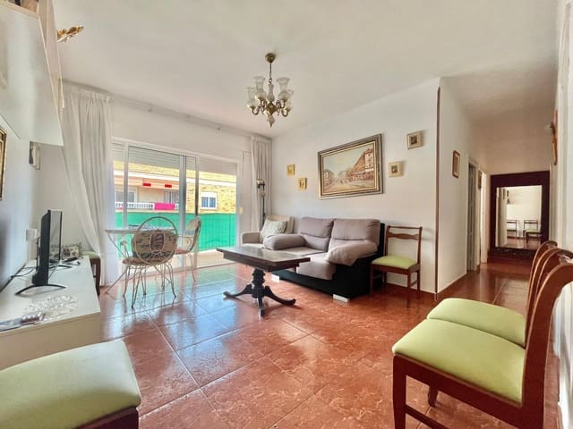 3 chambre Appartement à vendre à Centro - Muelle Pesquero, Torrevieja - 140 000 € (Ref: 9985942)