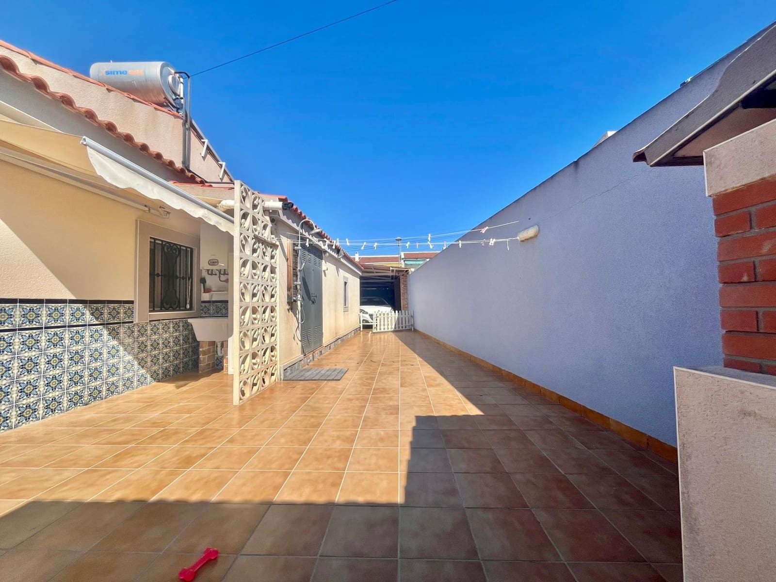 3 bedroom Villa for sale in Torrevieja - € 399,000 (Ref: 9985943)