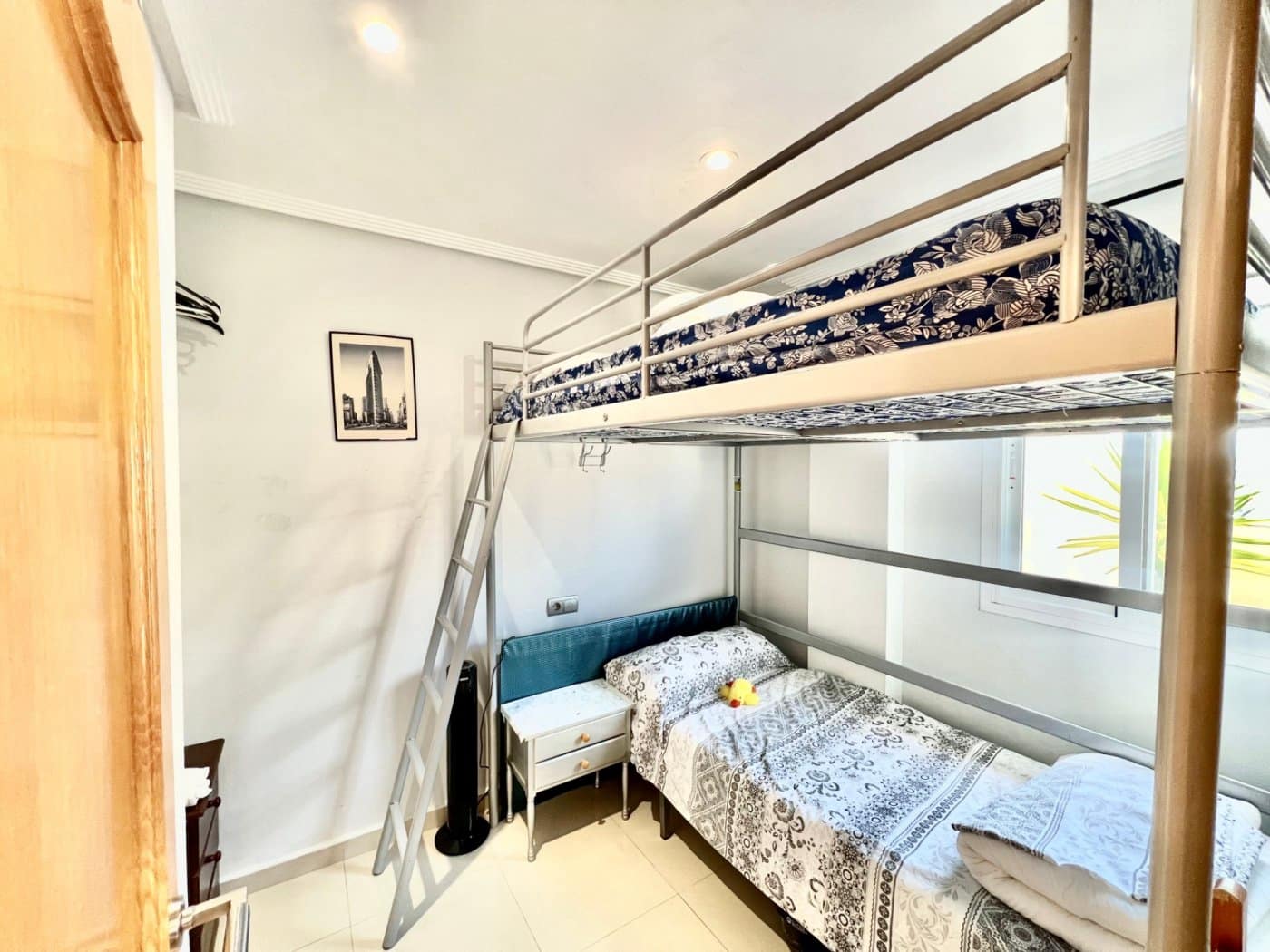 2 soverom Penthouse til salgs i Torrevieja - € 170 000 (Ref: 9985944)
