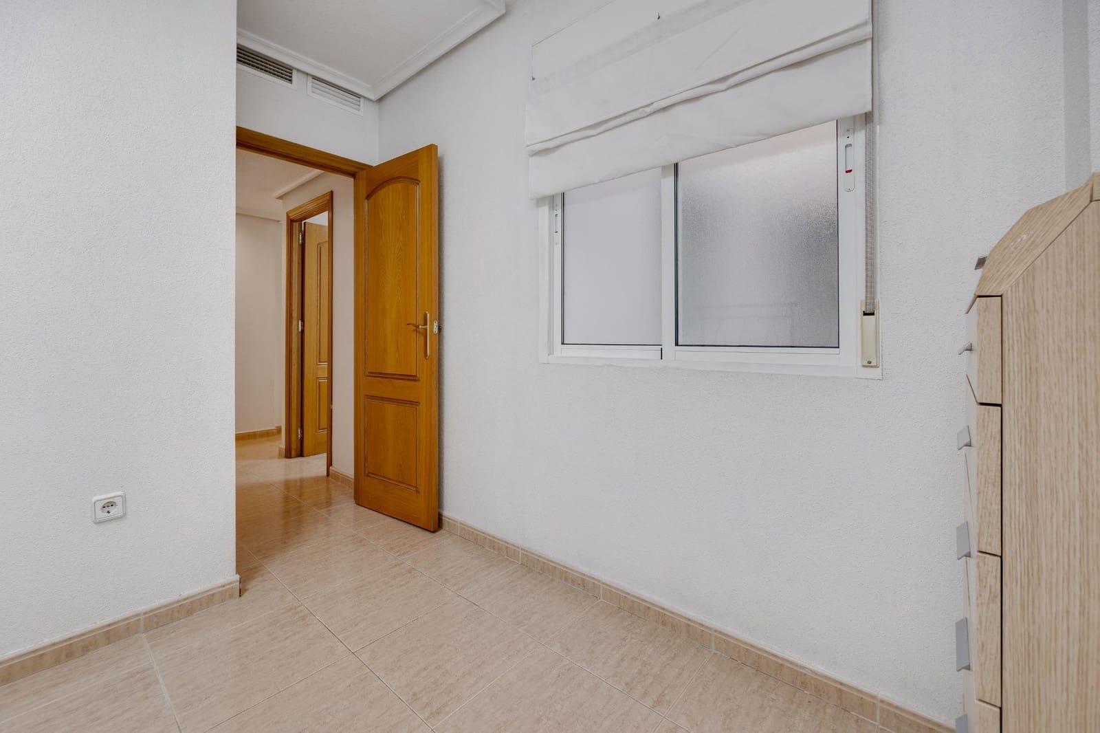 3 slaapkamer Appartement te koop in Torrevieja - € 183.900 (Ref: 9985952)
