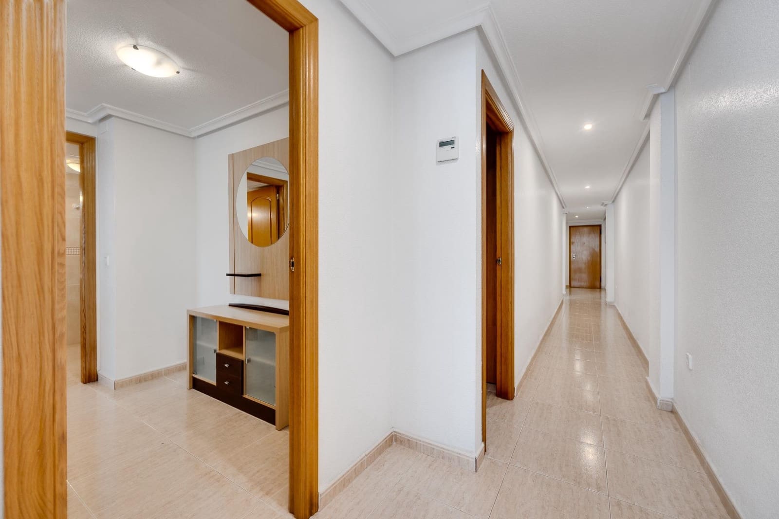 3 slaapkamer Appartement te koop in Torrevieja - € 183.900 (Ref: 9985952)