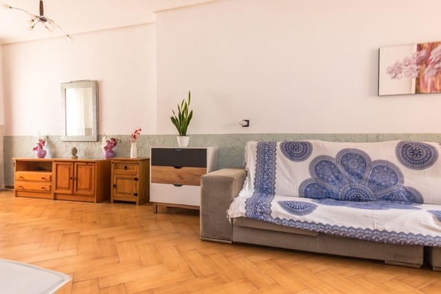 4 soverom Villa til salgs i Centro - Muelle Pesquero, Torrevieja - € 229 000 (Ref: 9985955)