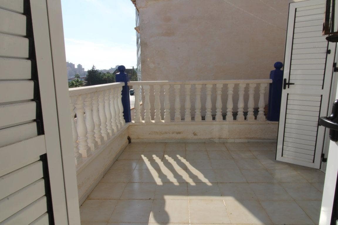 3 soveværelse Byhus til salg i La Mata - € 170.000 (Ref: 9985957)