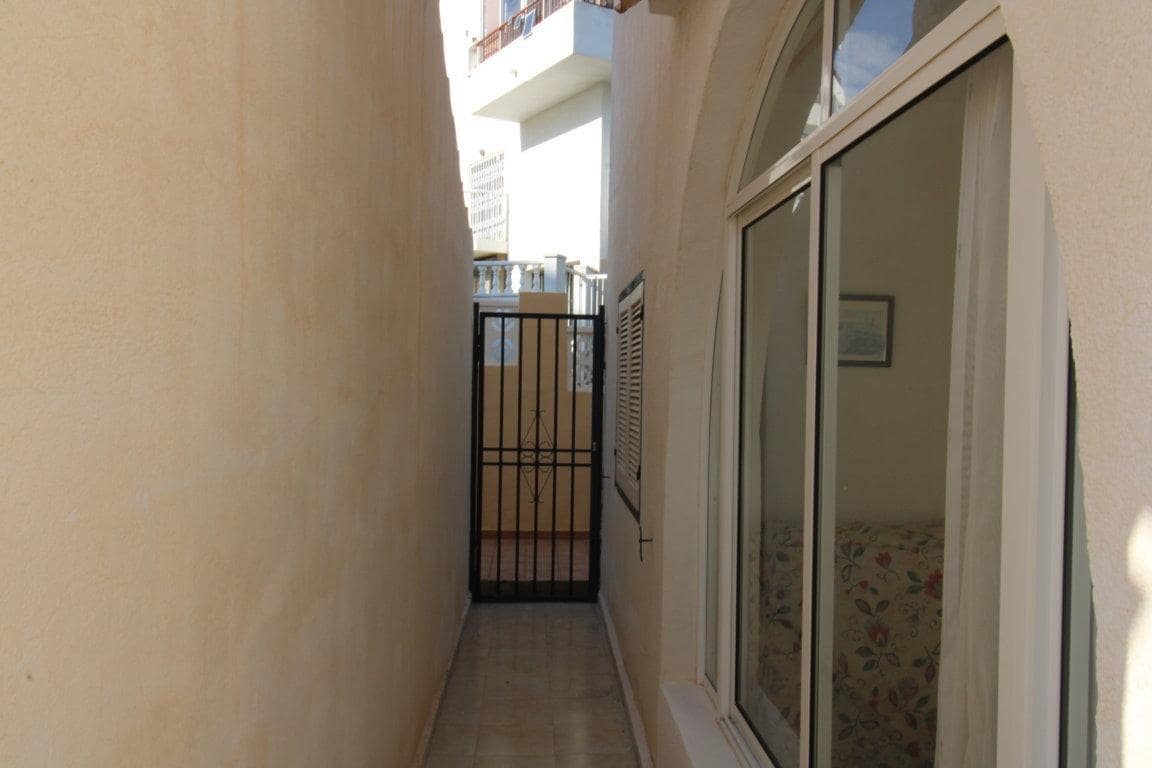 3 soveværelse Byhus til salg i La Mata - € 170.000 (Ref: 9985957)
