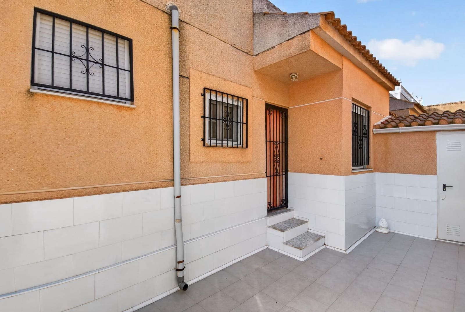3 bedroom Townhouse for sale in Los Altos - € 199,000 (Ref: 9985962)