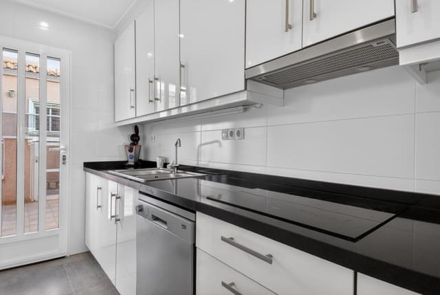 3 soveværelse Byhus til salg i Los Balcones - Los Altos, Torrevieja - € 349.000 (Ref: 9985963)