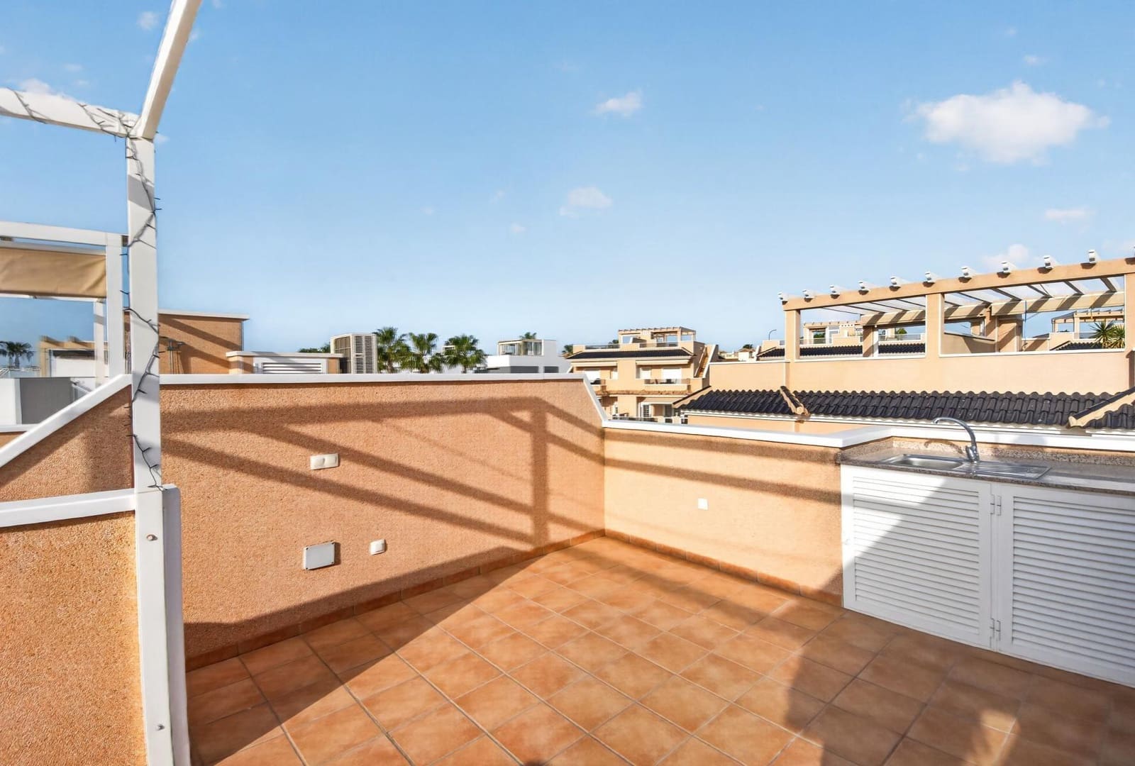3 chambre Maison de Ville à vendre à Torrevieja - 349 000 € (Ref: 9985963)