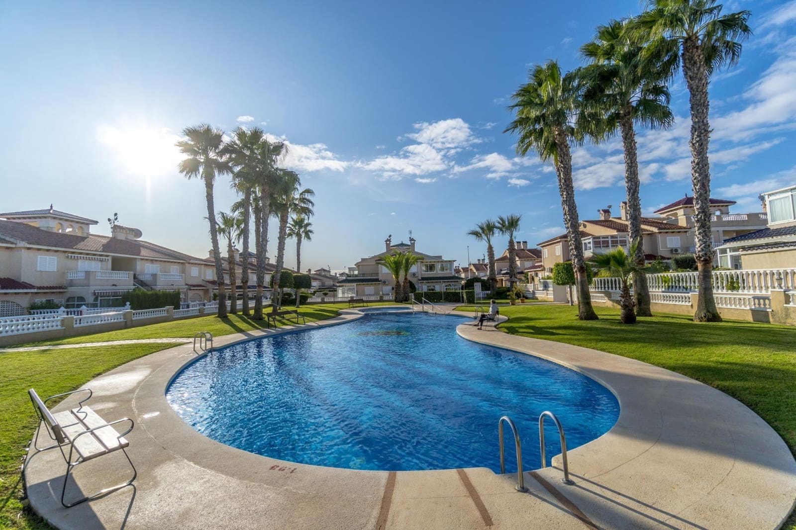 2 chambre Maison de Ville à vendre à Orihuela Costa - 299 000 € (Ref: 9985965)