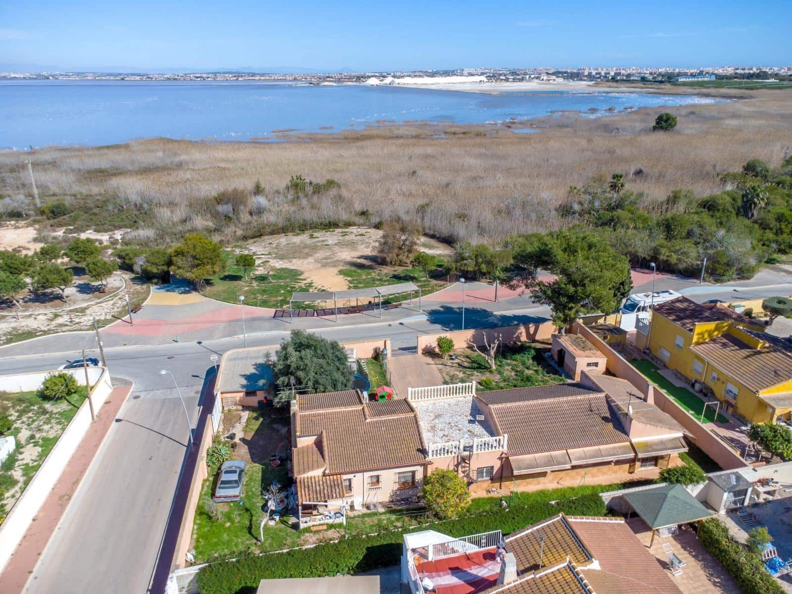 5 quarto Moradia para venda em Torrevieja - 450 000 € (Ref: 9985967)