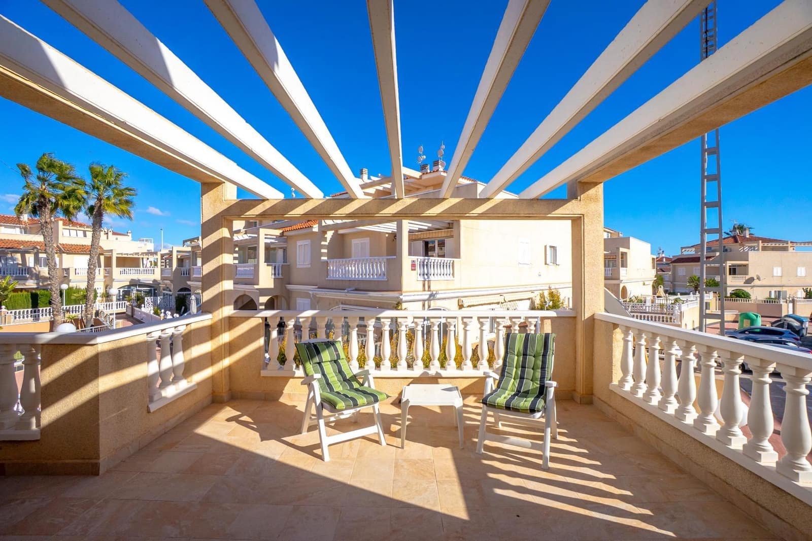 3 soverom Hus til salgs i Orihuela Costa - € 329 000 (Ref: 9985968)