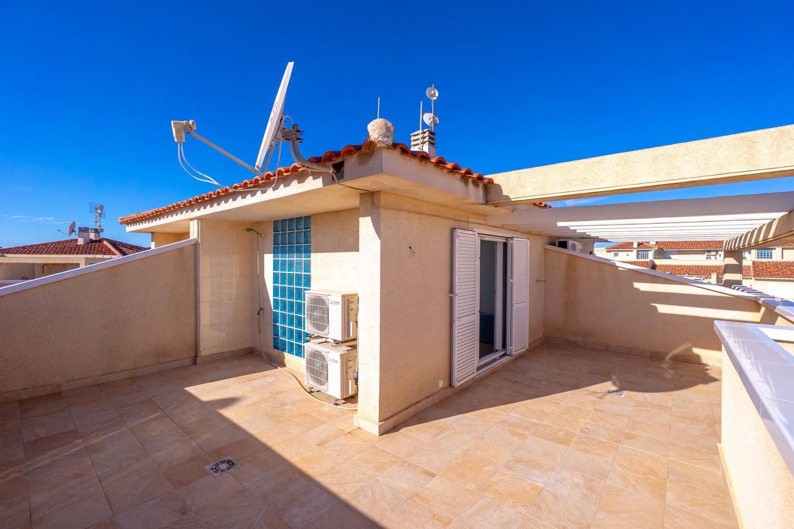 3 soverom Hus til salgs i Orihuela Costa - € 329 000 (Ref: 9985968)