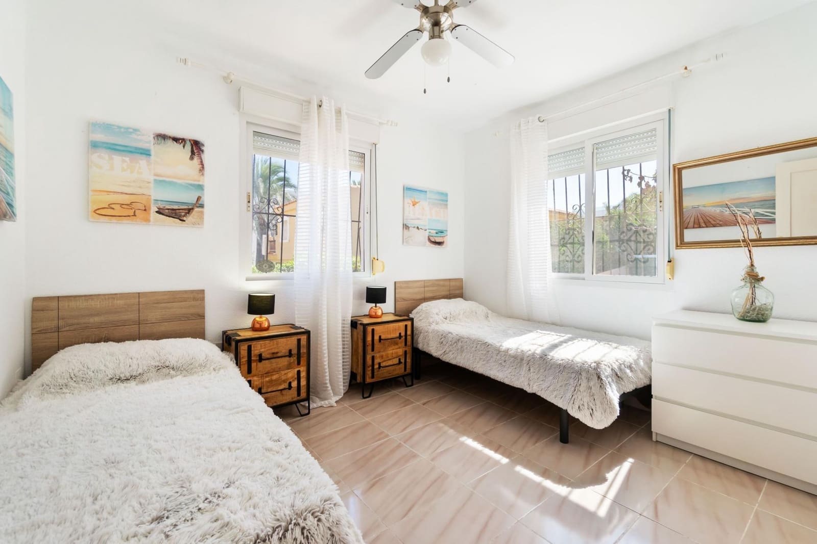 3 Zimmer Villa zu verkaufen in La Zenia - 799.000 € (Ref: 9985969)