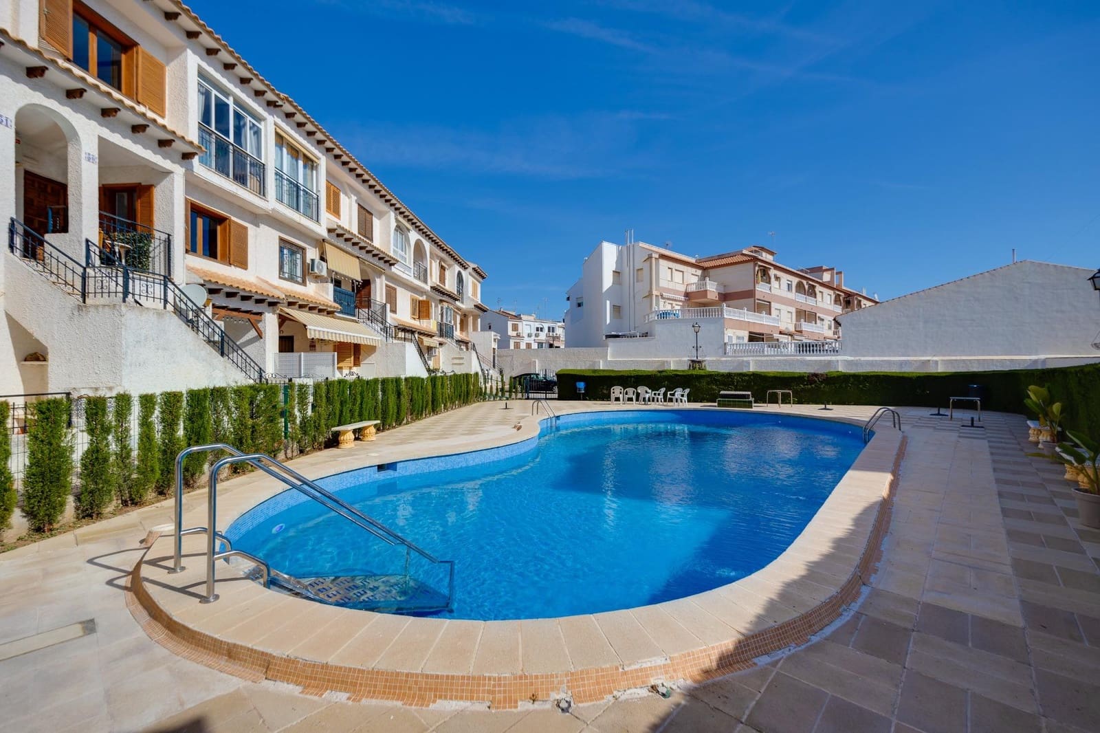 3 sovrum Bungalow till salu i Torrevieja - 205 000 € (Ref: 9985975)