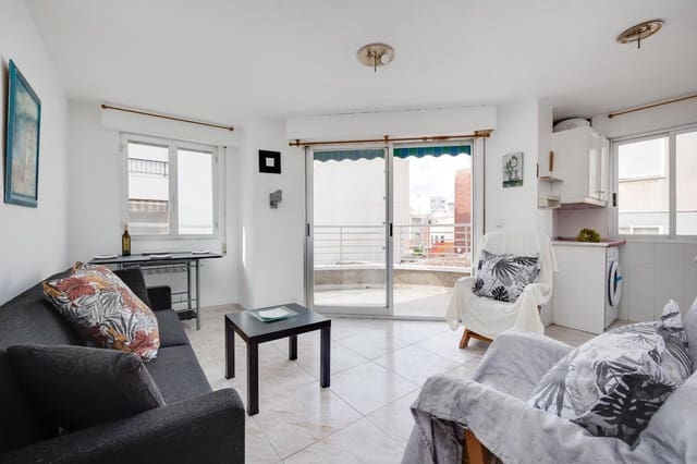2 soveværelse Lejlighed til salg i Centro - Muelle Pesquero, Torrevieja - € 144.000 (Ref: 9985982)