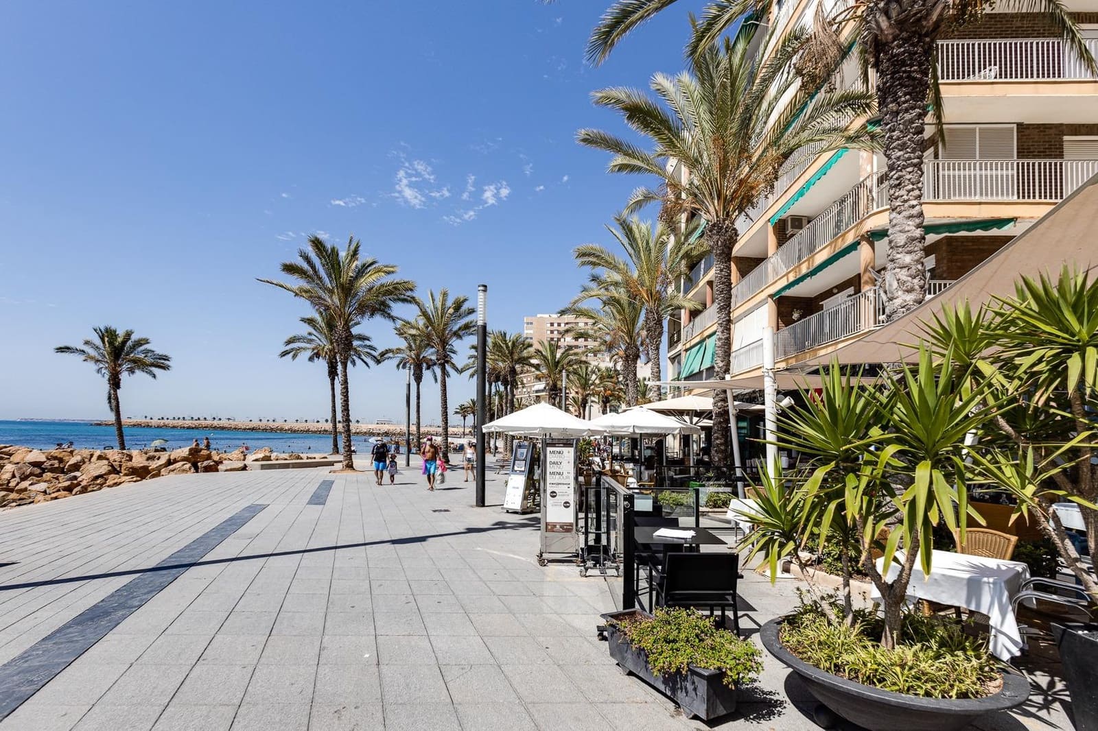 2 Zimmer Apartment zu verkaufen in Torrevieja - 150.000 € (Ref: 9985982)