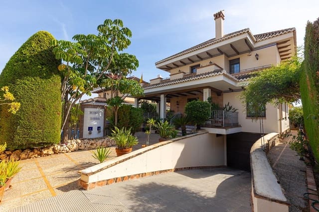 7 soverom Villa til salgs i La Veleta, Torrevieja - € 2 490 000 (Ref: 9985987)