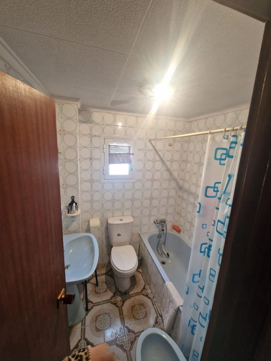 Apartamento de 3 habitaciones en Torrevieja en venta - 143.000 € (Ref: 9985988)