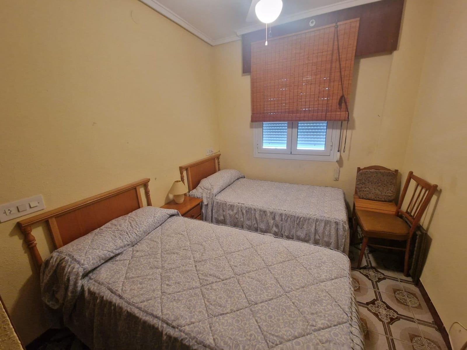Apartamento de 3 habitaciones en Torrevieja en venta - 143.000 € (Ref: 9985988)