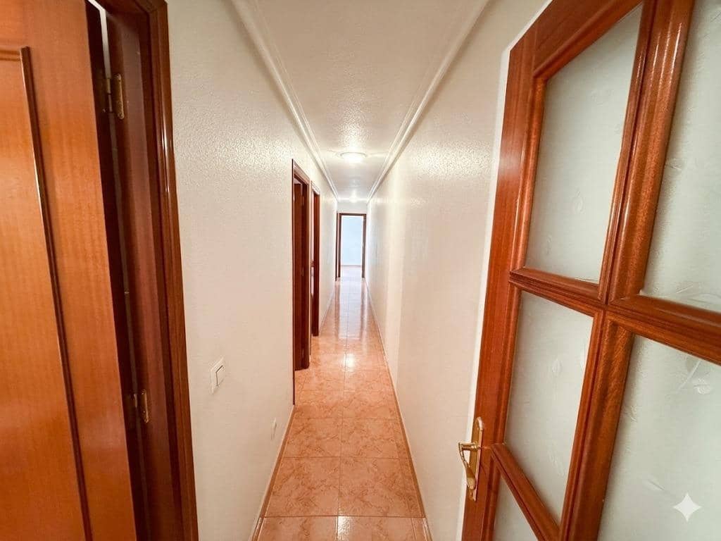 3 slaapkamer Appartement te koop in Torrevieja - € 169.900 (Ref: 9985994)
