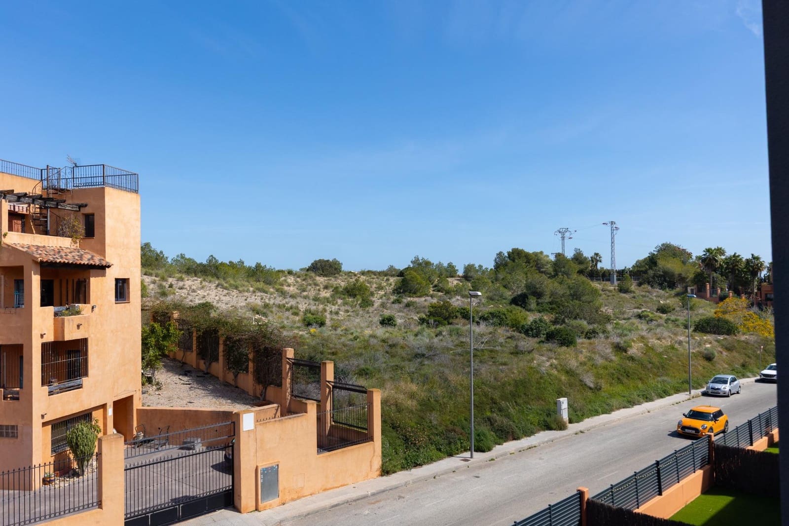 2 soverom Leilighet til salgs i Filipinas - € 275 000 (Ref: 9985998)