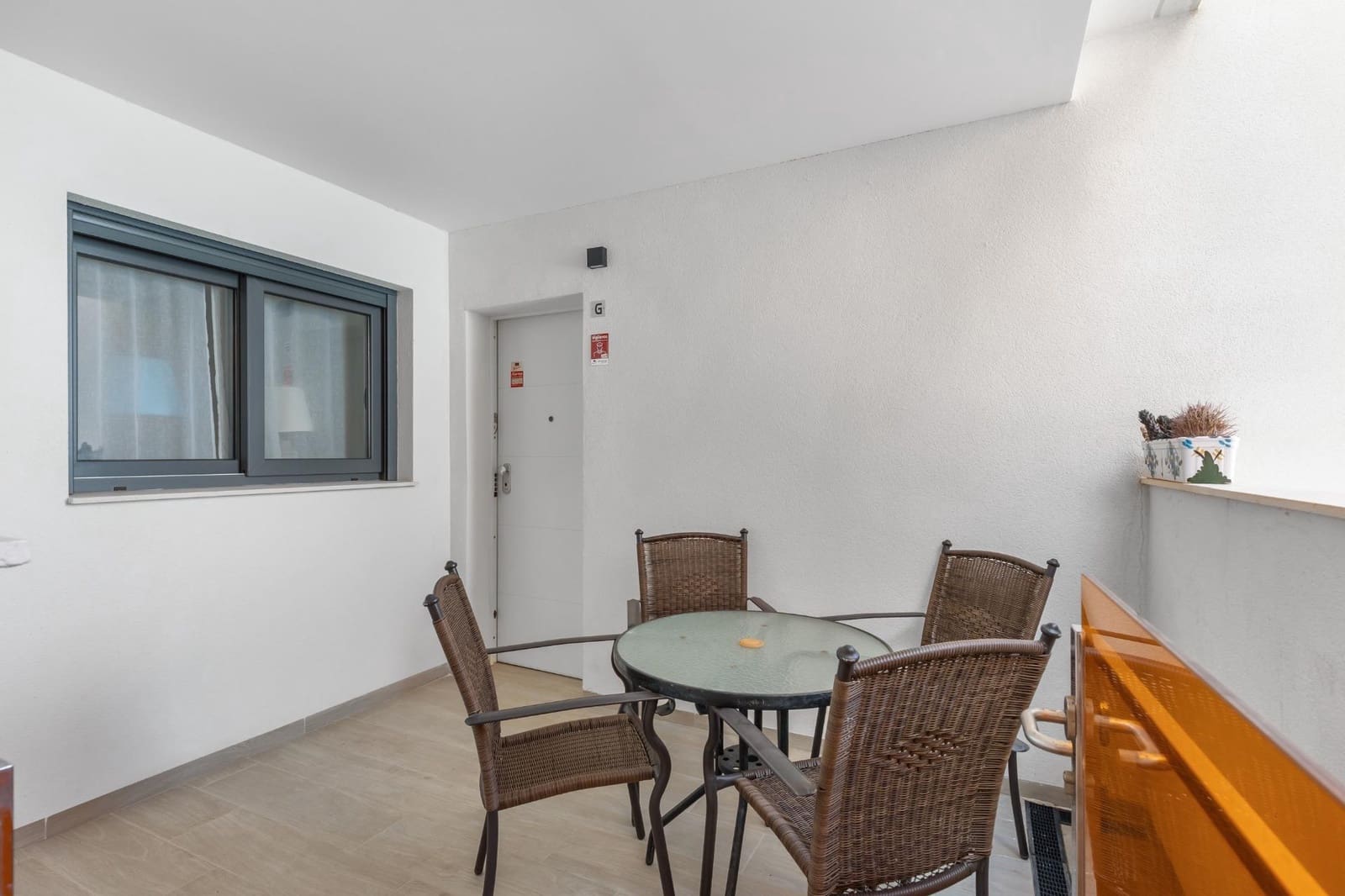3 slaapkamer Appartement te koop in Torrevieja - € 299.000 (Ref: 9985999)