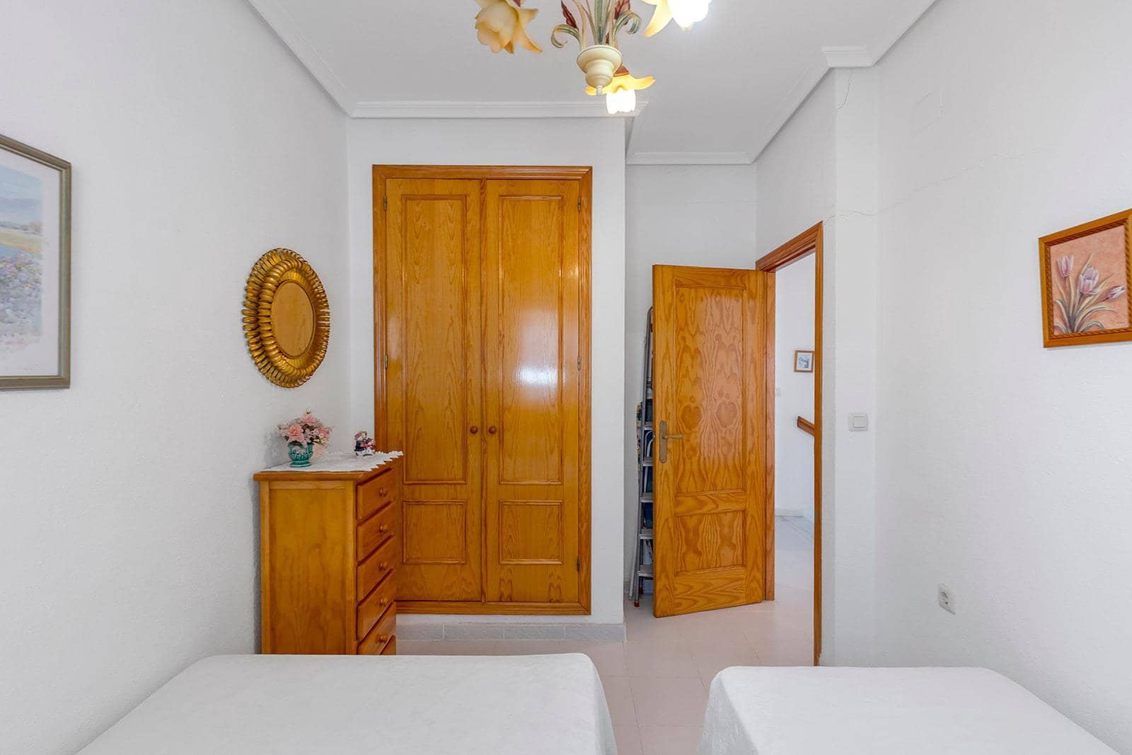 2 makuuhuone Bungalow myytävänä paikassa La Mata - 239 000 € (Ref: 9986004)