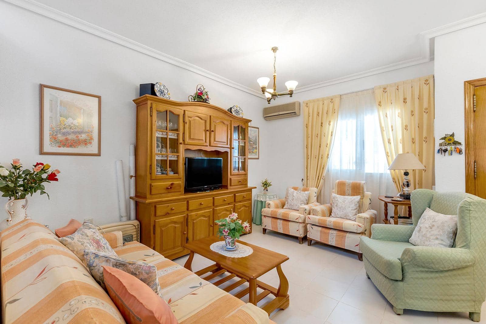 2 makuuhuone Bungalow myytävänä paikassa La Mata - 239 000 € (Ref: 9986004)