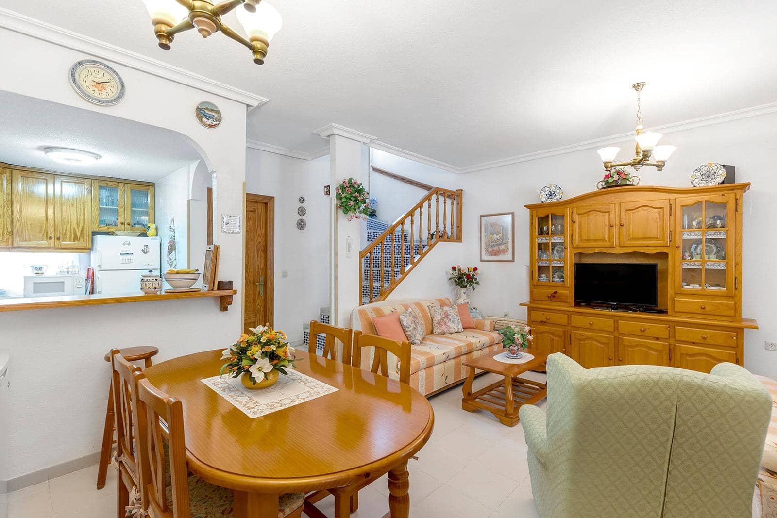 2 makuuhuone Bungalow myytävänä paikassa La Mata - 239 000 € (Ref: 9986004)