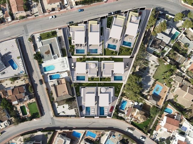 3 soveværelse Villa til salg i Los Balcones - Los Altos, Torrevieja - € 700.000 (Ref: 9986006)