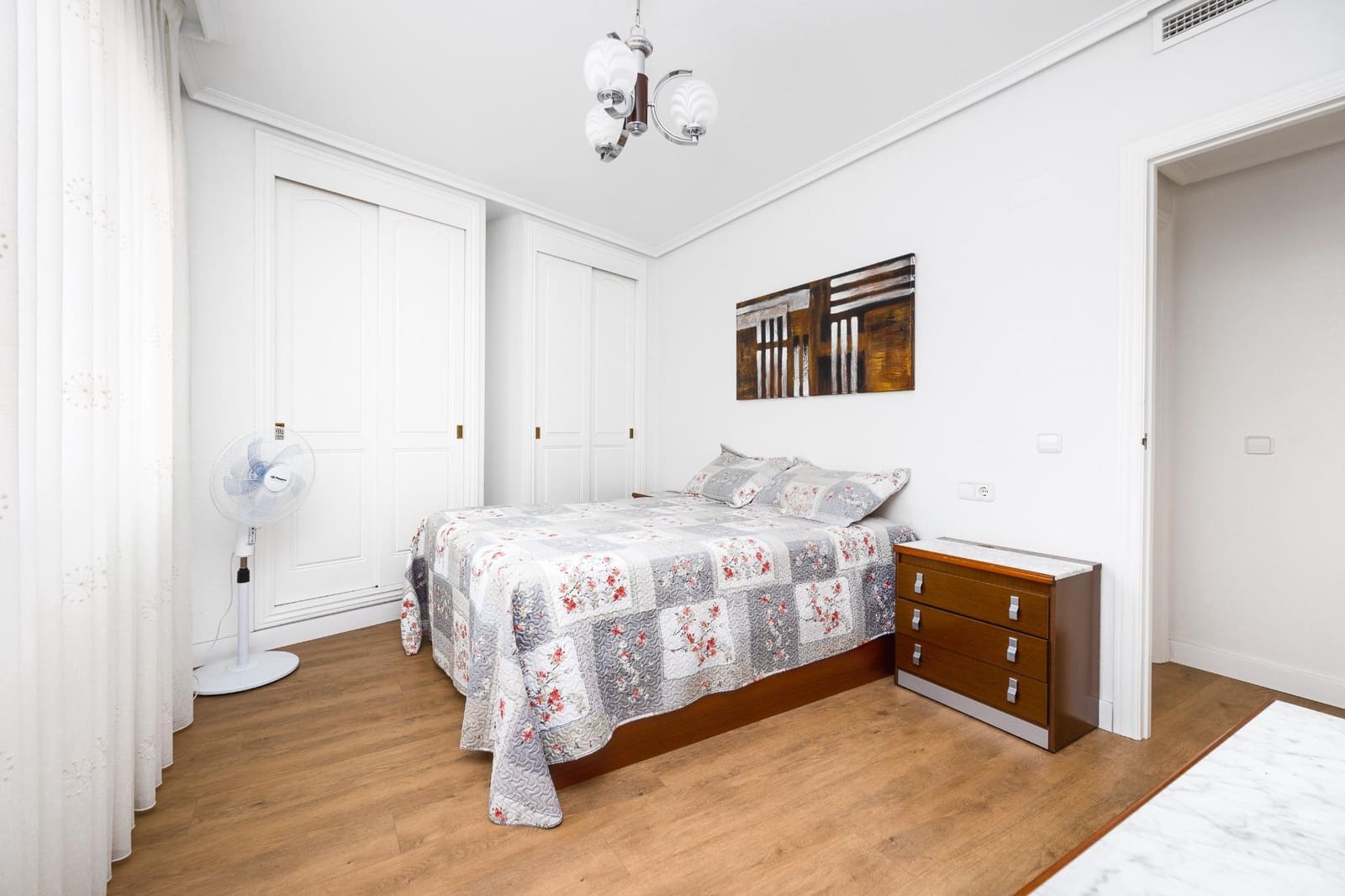 Apartamento de 3 habitaciones en Torrevieja en venta - 195.000 € (Ref: 9986009)